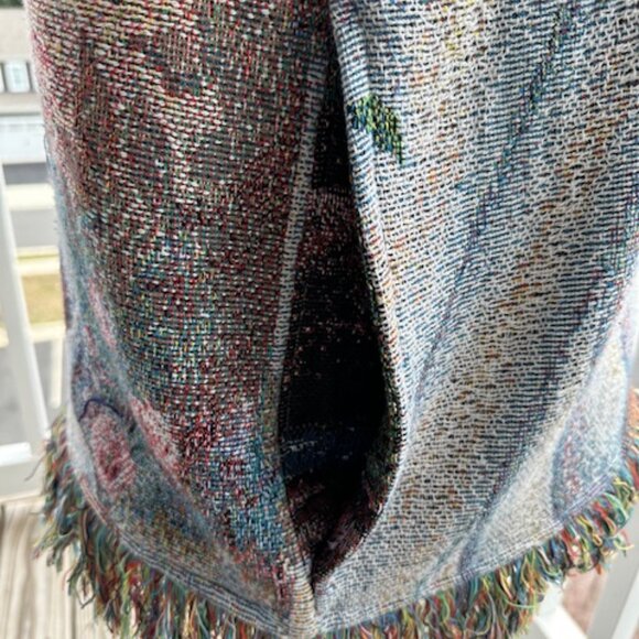 An angel has your back! Upcycled from tapestry blanket - Picture 8 of 8